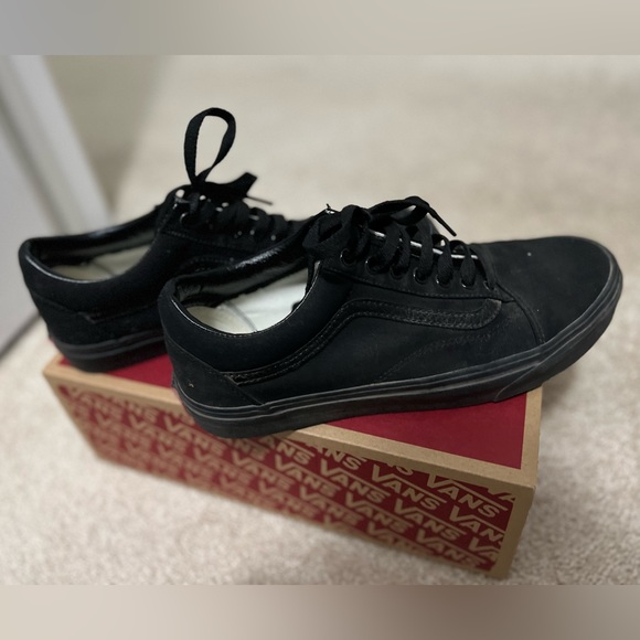 Vans Old Skools, Black, Size 10 - Picture 2 of 5
